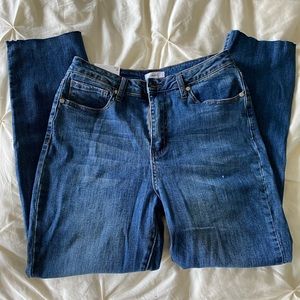 NWT Forever 21 Cropped Mom Jeans